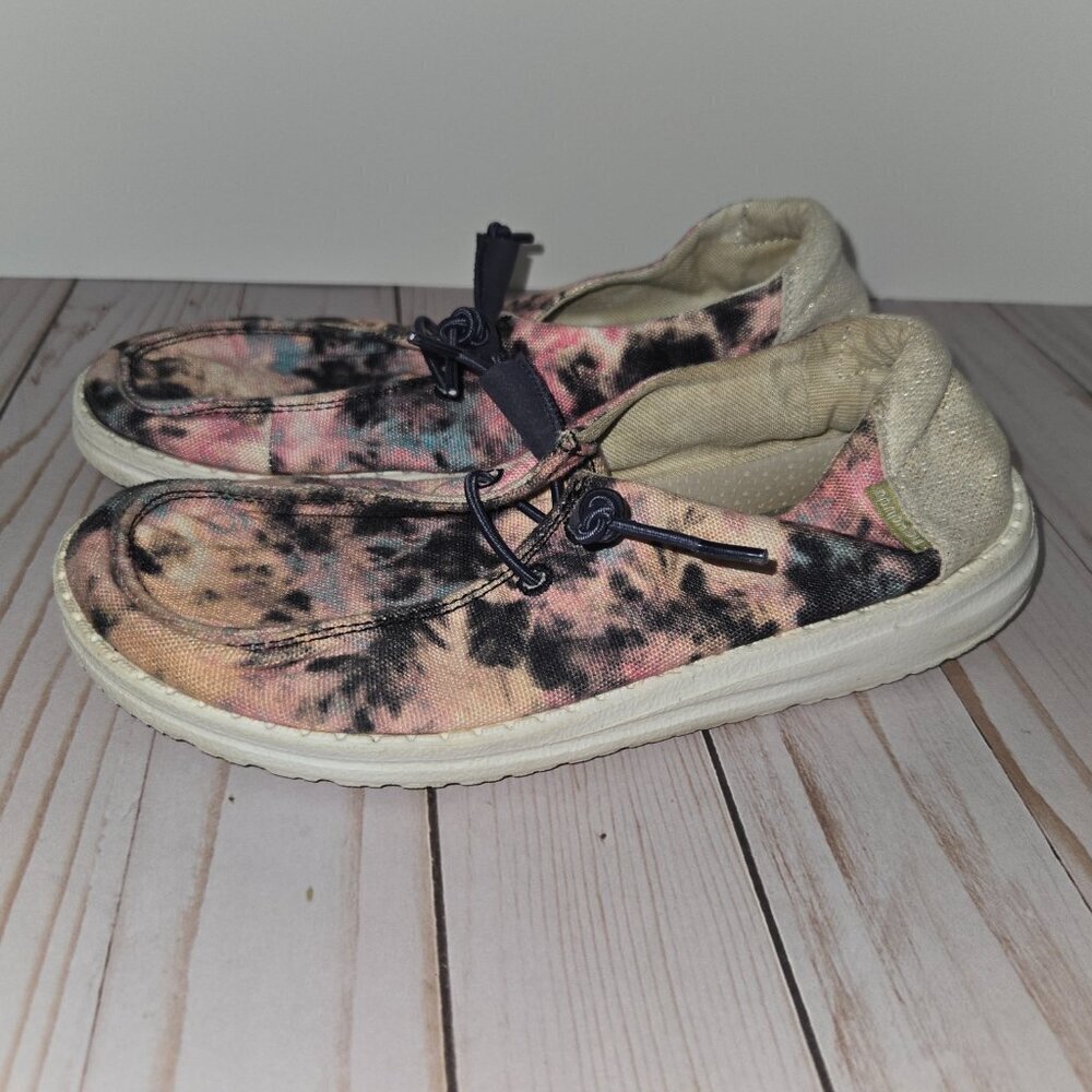 CLEARANCE • Hey Dude • Moccasin  • Youth Size 3 or Ladies Size 4 - Picture 3 of 12